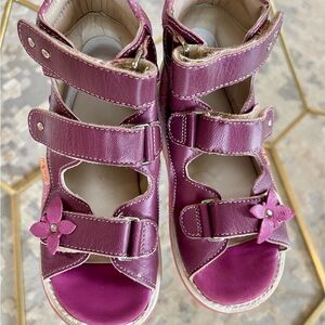 Memo Agnes Sandals